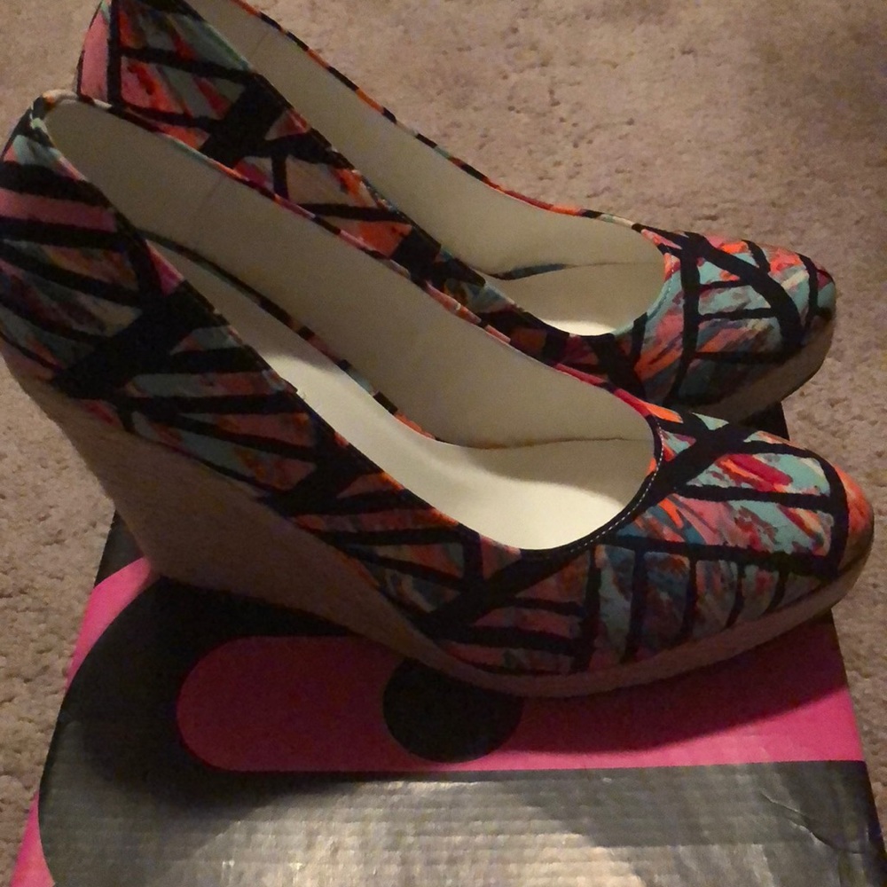 Wedges - Picture 2 of 3